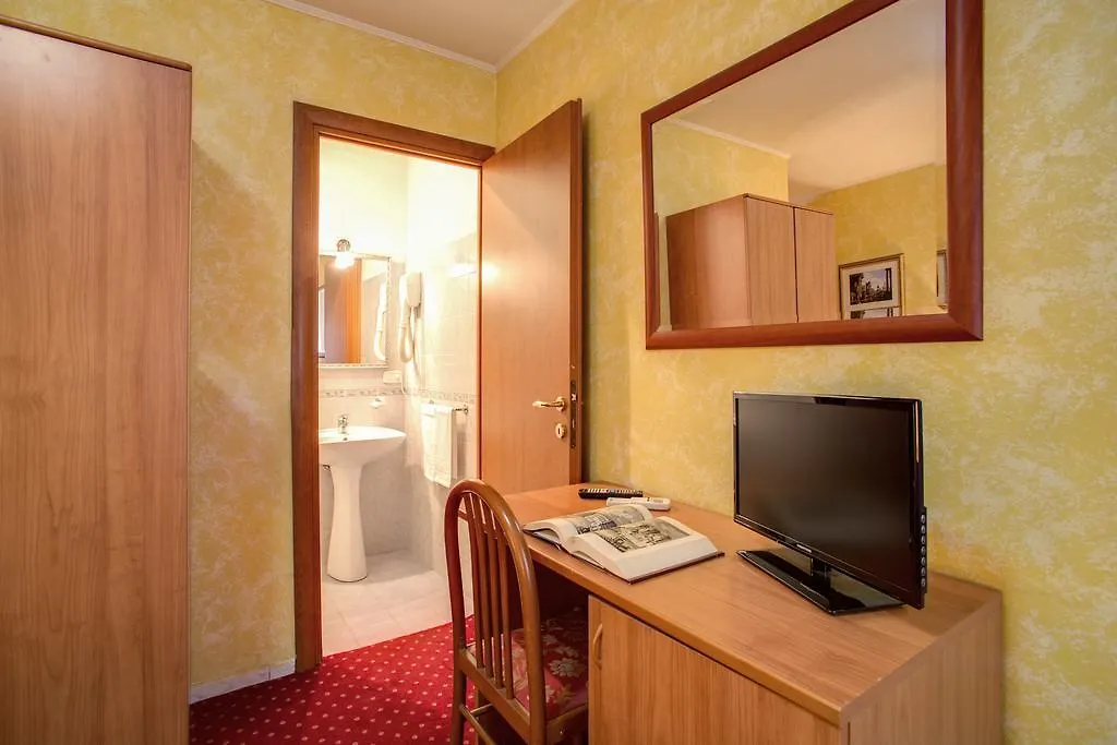 Monti Guest House - Affittacamere Roma İtalya